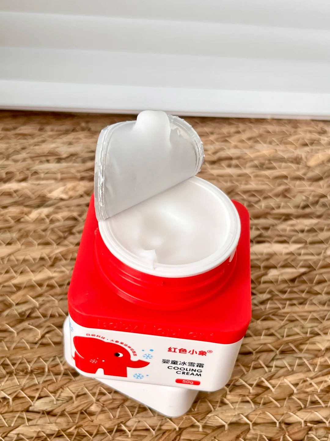 Baby Elephant Baby Cooling Cream 50g 红色小象婴童冰雪霜