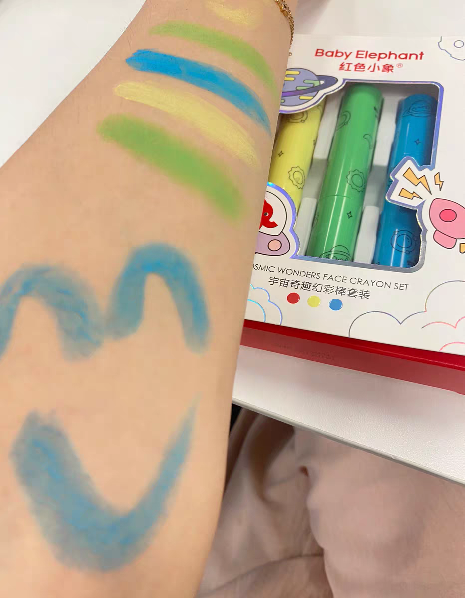 Baby Elephant Cosmic Wonders Crayon Set 2.6g*3/Set 红色小象宇宙奇趣幻彩棒