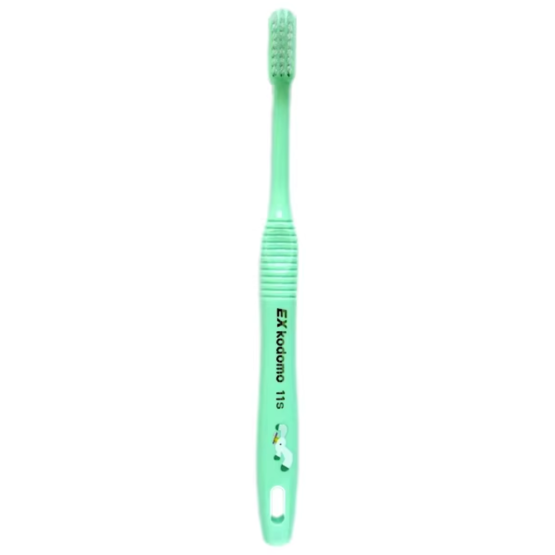 LION EX kodomo Age-Specific Soft Toothbrush 1pcs 狮王婴幼儿童分龄软毛牙刷