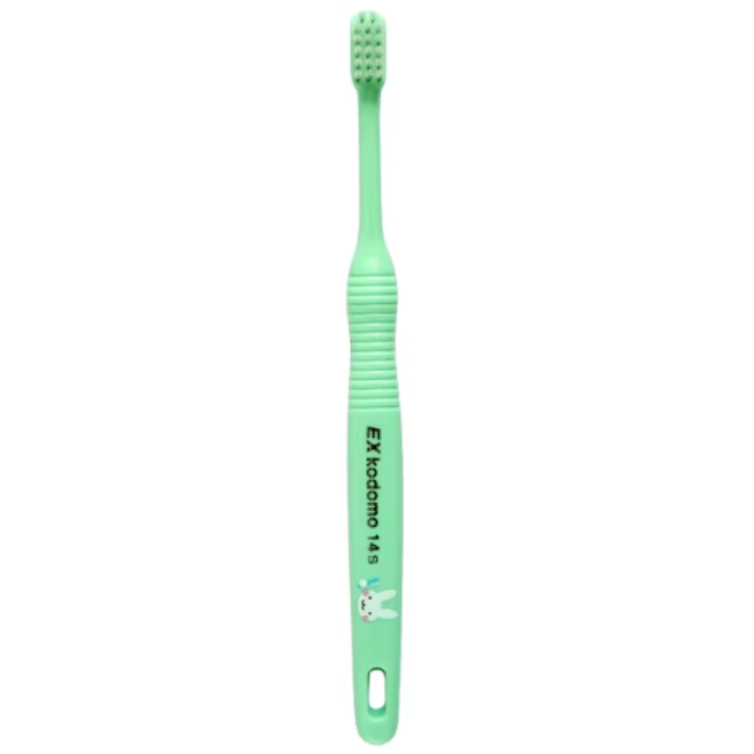 LION EX kodomo Age-Specific Soft Toothbrush 1pcs 狮王婴幼儿童分龄软毛牙刷