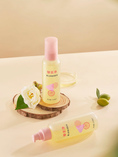 YUMEIJING Baby Soothing Moisturizing Oil 150ml 郁美净婴儿舒缓润肤油