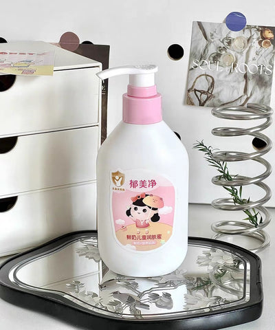 YUMEIJING Fresh Milk Children's Moisturizing Cream 110g/200g 郁美净鲜奶儿童润肤蜜